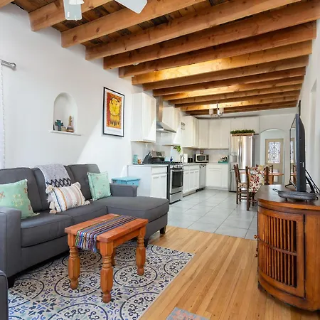 Daisy Casita Holiday home *